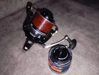 Carrete Cinnetic Cyclone Black SS 7000