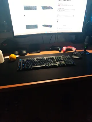 Logitech G915 Teclado Gaming