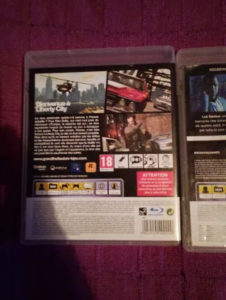 Juegos PS3 Grand Theft Auto IV y V