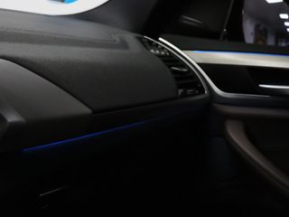 BMW iX3 80 kWh 210 kW (286 CV)