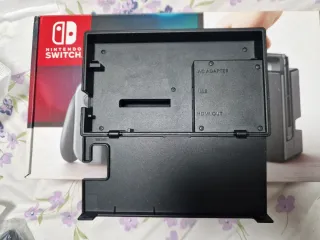 Nintendo Switch Gris + juego ¡Como nueva!