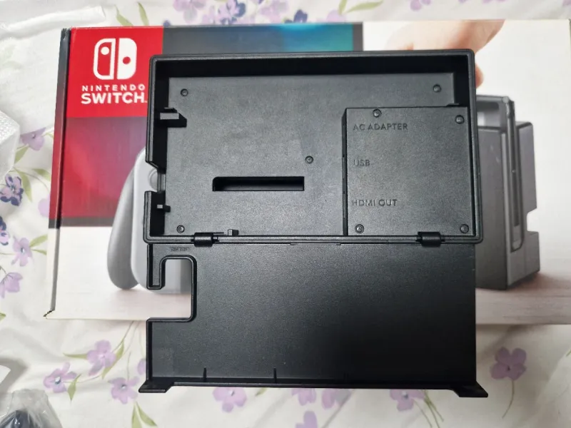 Nintendo Switch Gris + juego ¡Como nueva! afbeelding 3