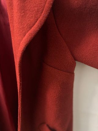 Cappotto color mattone fatto a mano