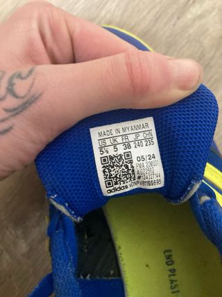 Botas Fútbol Sala Adidas Niño Azul/Amarillo