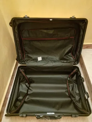 Maleta de viaje Amarilla 24"