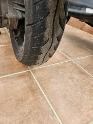 Kymco Agility 4T Scooter