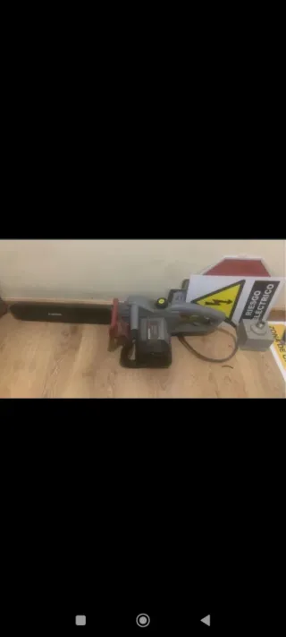 Motosierra eléctrica