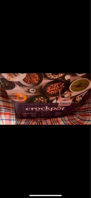 Olla de cocción lenta Crock-Pot sin abrir