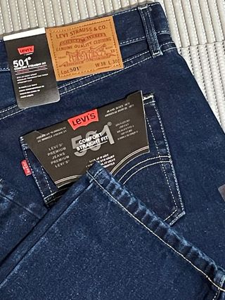 2 Pantaloni Levi's 501 Uomo W38L30