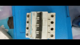 Magnetotérmicos 4 polos