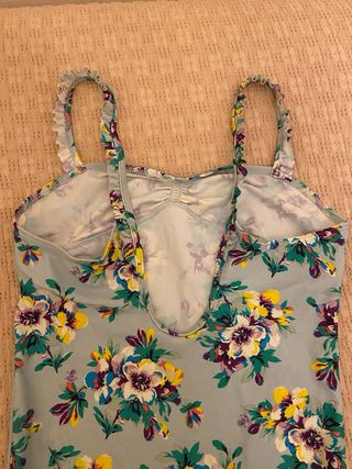 Bañador floral celeste