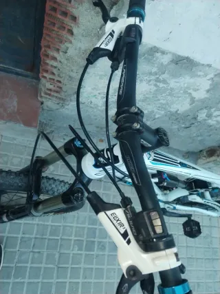Bicicleta Lapierre Zesty 214