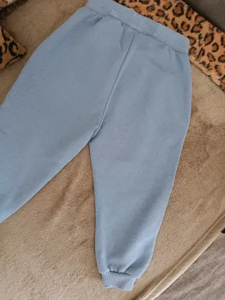 Pantaloni tuta bimbo lilla Zara