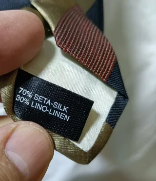 Corbata rayas Dolce Gabana pin up