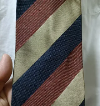 Corbata rayas Dolce Gabana pin up