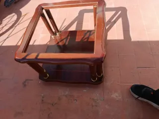 Mesa auxiliar madera y sin cristal