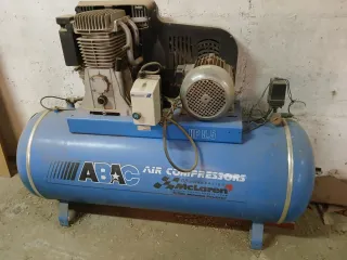 Vendo maquinaria de carpintería