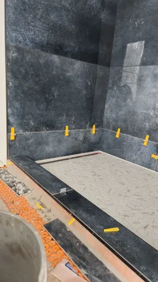 Solados y Alicatados