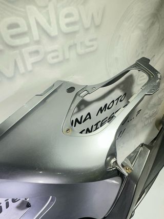 Tapa lateral Dcho BMW R1200RT