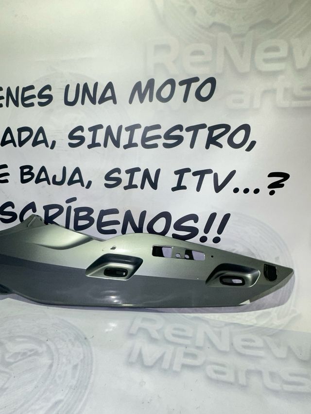 Tapa lateral izquierda BMW R1200RT