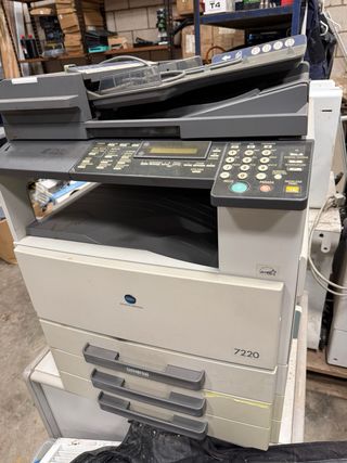 Konica Minolta 7220 Fotocopiadora Multifunción