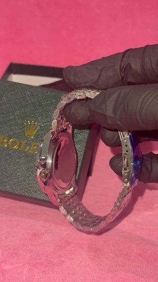 Reloj e hombre Negro