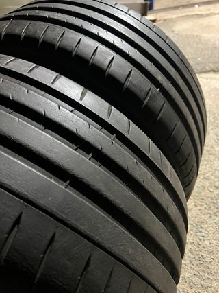 235/35/20 Michelin Pilot Sport 4 S