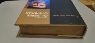 Libro Giuseppe garibaldi