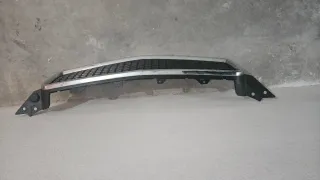 Rejilla Delantera / Calandra parachoques delantero