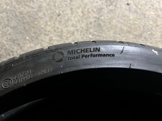 245/35/20 Michelin Pilot Sport 4 S