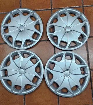 4 Tapacubos Ford Transit 16 Pulgadas