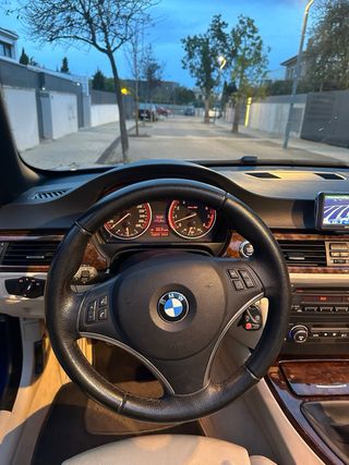 BMW Serie 3  325i 2008