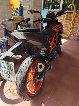 KTM Duke 125 2021 - 8900km