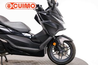 HONDA FORZA 125
