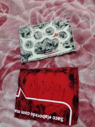 Lote 2 Patches Punk Punhos e Brass Knuckles