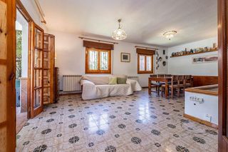 Chalet en venta en Ogíjares