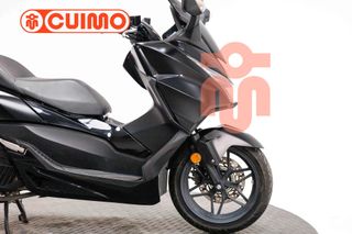 HONDA FORZA 125