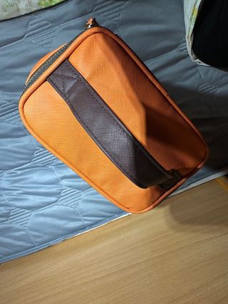 Bolso portavinos Marqués de Murrieta piel