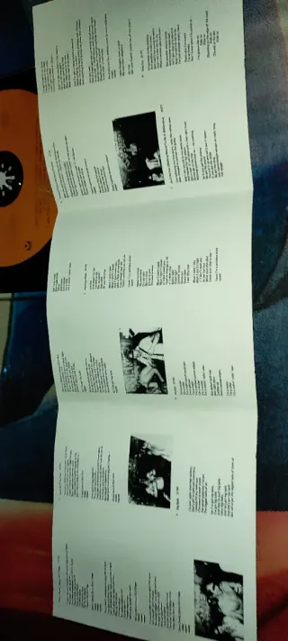 CD AC/DC Dirty Deeds Done Dirt Cheap