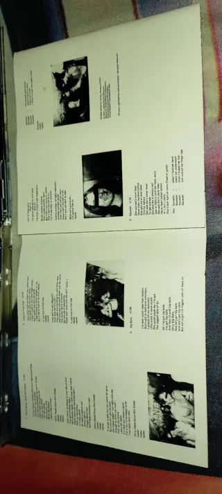 CD AC/DC Dirty Deeds Done Dirt Cheap