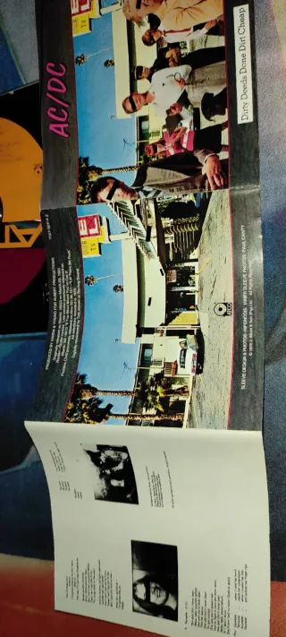 CD AC/DC Dirty Deeds Done Dirt Cheap