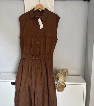 Mono Zara marrón sin mangas