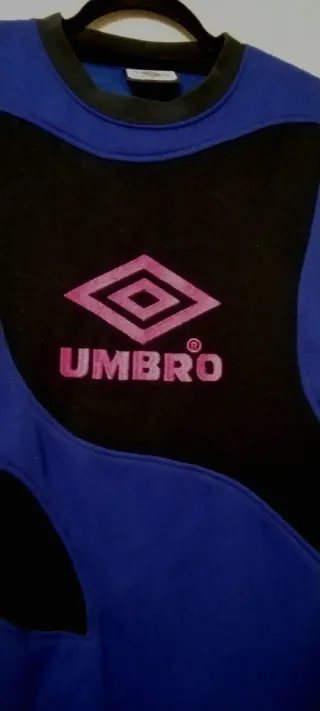 Sudadera Umbro Rework Azul y Negra