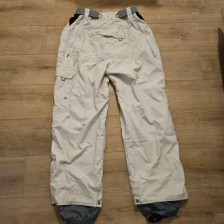 Pantalones impermeables beige