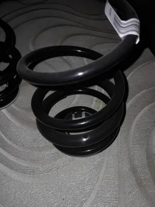 Pareja Muelles Lancia Ypsilon HF 2025 Nuevos