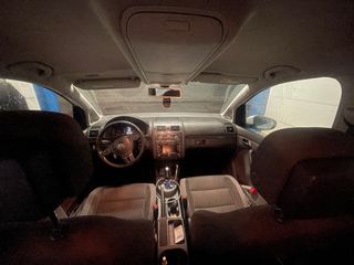 Volkswagen Touran 2.0tdi DSG 2015