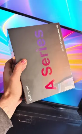 Mini PC (PRECINTADO) GEEKOM A5 Pro Edición 2026