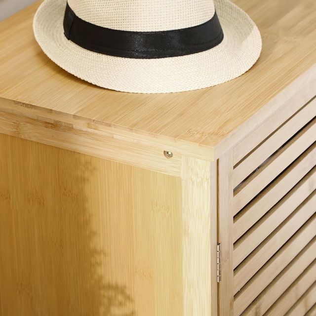 Zapatero de 8 Estantes en 3 Niveles con Manijas, Mueble Zapatero de Bambú para Sala de Estar y Entrada, 100X35X80 Cm, Color Madera