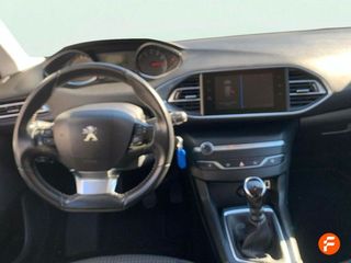 Peugeot 308 5p Style PureTech 130 S&S 6 Vel. MAN