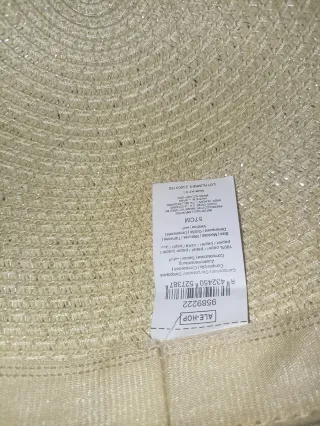 Elegante sombrero de paja